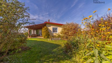 Útulný rodinný dům s chalupářským rázem – Stará Skřeň, Nový Bydžov