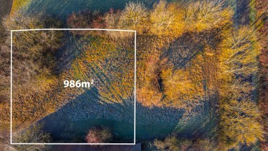 Prodej stavebního pozemku o výměře 986 m² v obci Běchary - Běchárky