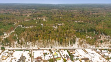 Nádherná novostavba rodinného domu 3+kk s možností přístavby až 2 pokojů, přímo u lesa ve Svinarech