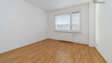 Prodej zrekonstruovaného bytu 3+kk/3+1 v Hradci Králové - Formánkova ulice (Moravské Předměstí)