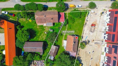 Prodej pozemku k výstavbě nového rodinného domu v Bukovině u Hradce Králové