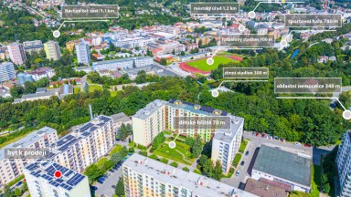 Prodej prostorného bytu 3+1, 76m², s balkonem a nádherným výhledem – Náchod (Staré Město nad Metují)