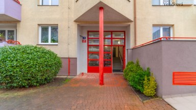 Prodej nádherného bytu 4+kk/3+1 o celkové výměře 129 m2 v Praze - Kunraticích - ul. U Zeleného ptáka