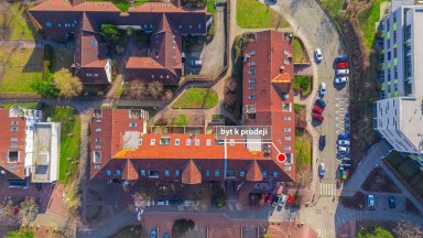 Prodej nádherného bytu 4+kk/3+1 o celkové výměře 129 m2 v Praze - Kunraticích - ul. U Zeleného ptáka