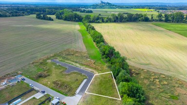 Novostavba moderního rodiného domu o dispozici 4+kk v klidné obci Dříteč u Pardubic