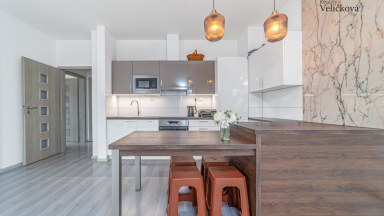 Prodej  podkrovního bytu 3+kk s parkovacím stání v Milovicích (okr. Nymburk)