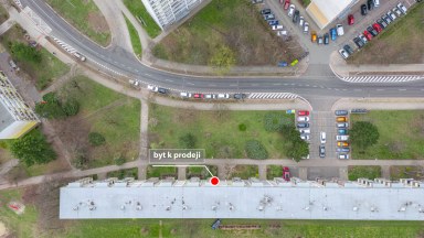 Prodej prostorného bytu 4+1 k rekonstrukci na Slezském Předměstí v Hradci Králové - ulice Severní