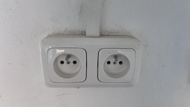 Prodej zděné garáže 16 m² s elektřinou a vlastním pozemkem, Úpice – ul. Palackého U benzinové pumpy