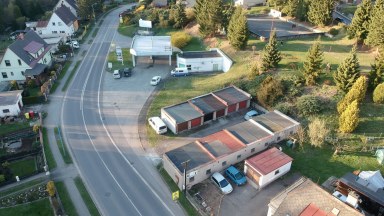 Prodej zděné garáže 16 m² s elektřinou a vlastním pozemkem, Úpice – ul. Palackého U benzinové pumpy