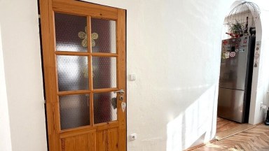 Pronájem světlého bytu o dispozici 2+1 s balkonem a sklepem v klidné části Opočna