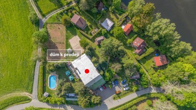 Rekreační areál u Seče s kapacitou až 61 osob a pozemky 5 222 m²