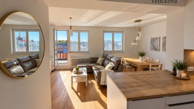 Pronájem moderního bytu 3+kk 70 m² s výjimečnou terasou 88 m²  | Hradec Králové, Dukelská třída