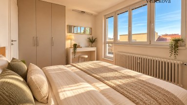 Pronájem moderního bytu 3+kk 70 m² s výjimečnou terasou 88 m²  | Hradec Králové, Dukelská třída