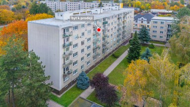 Prodej světlého a vzdušného bytu 3+1 k rekonstrukci v Hradci Králové - třída SNP, Slezské Předměstí