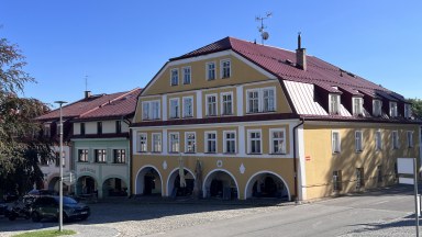 Pronájem bytu 3+kk, 84 m², Rýchorské náměstí v Žacléři